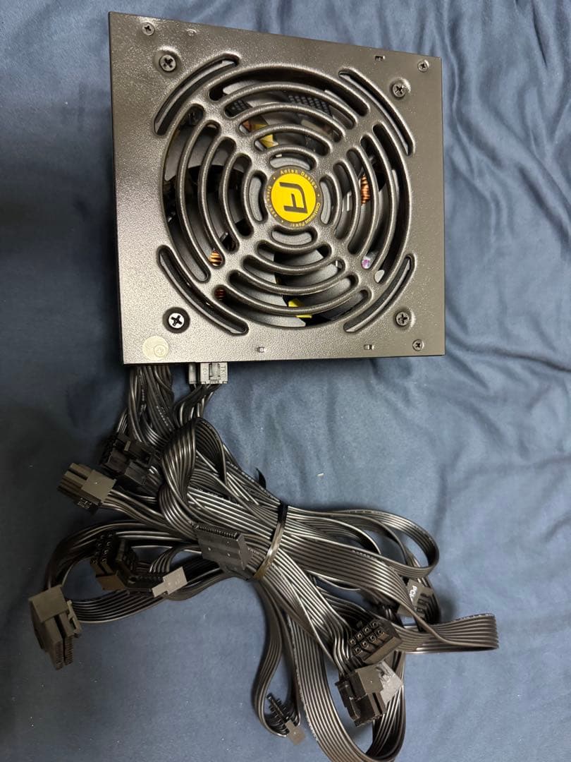 グラフィックボード・グラボ・ビデオカード MSI GeForce RTX 4070 Super Gaming X Slim