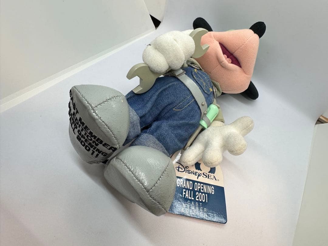 《希少品》TDS 東京ディズニーシー　2001年　キャストメンバー ミッキー