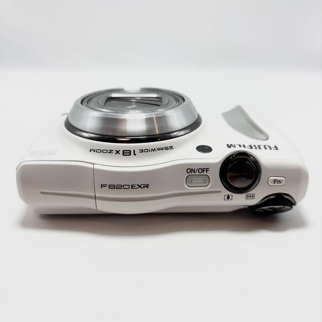 【週末限定値下げ】【美品】FUJIFILM FinePix F820EXR