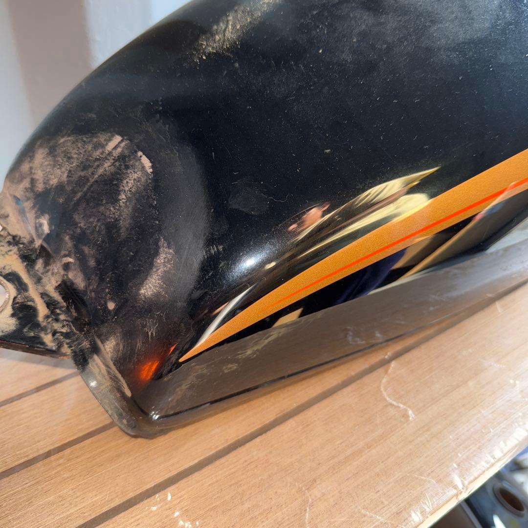 YAMAHA SR400 純正タンク