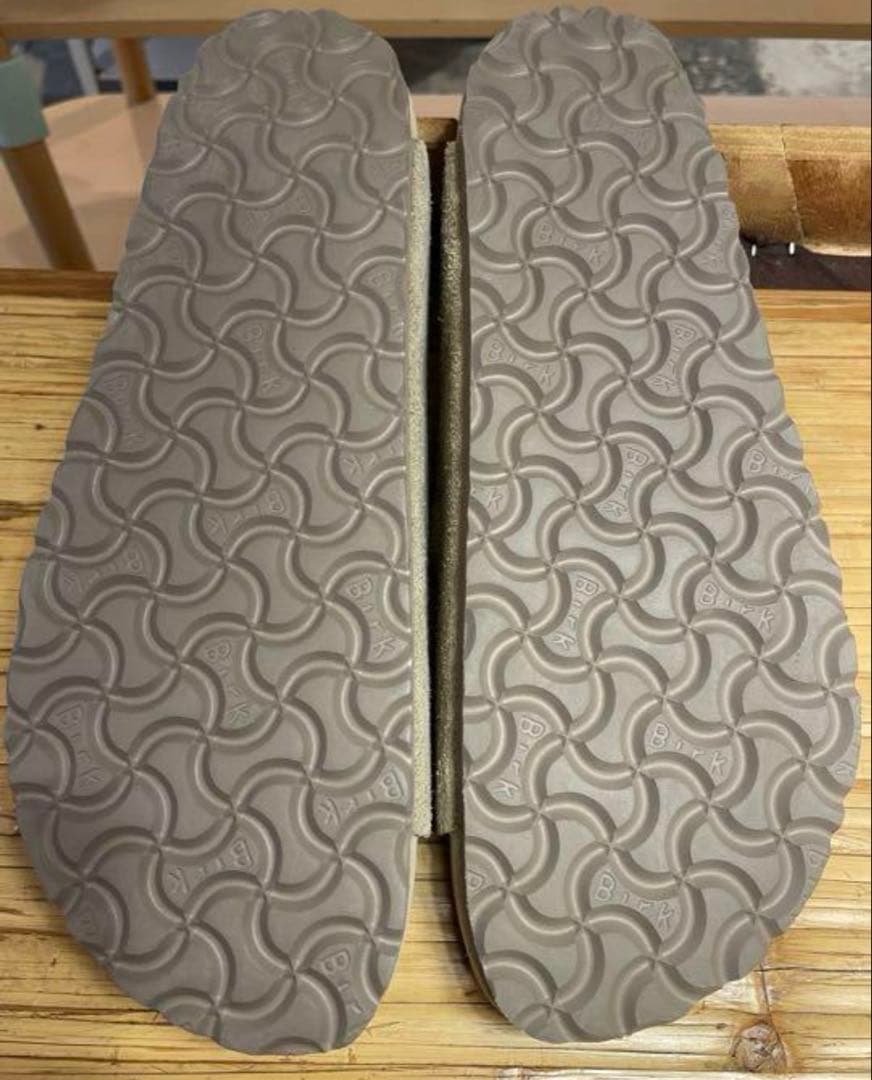 Birkenstock beams別注イクスクイジットアリゾナ41ナロー　トープ