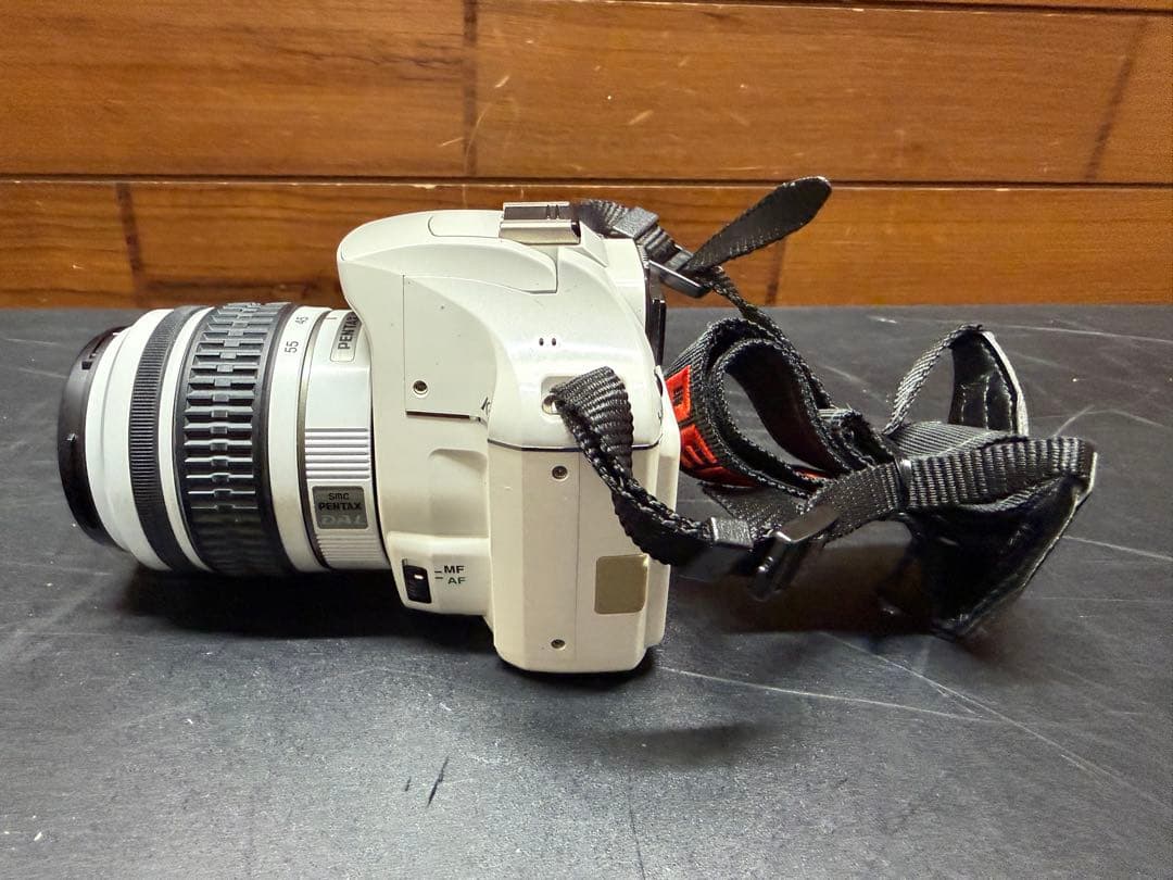 PENTAX k-x ダブルズームレンズキット