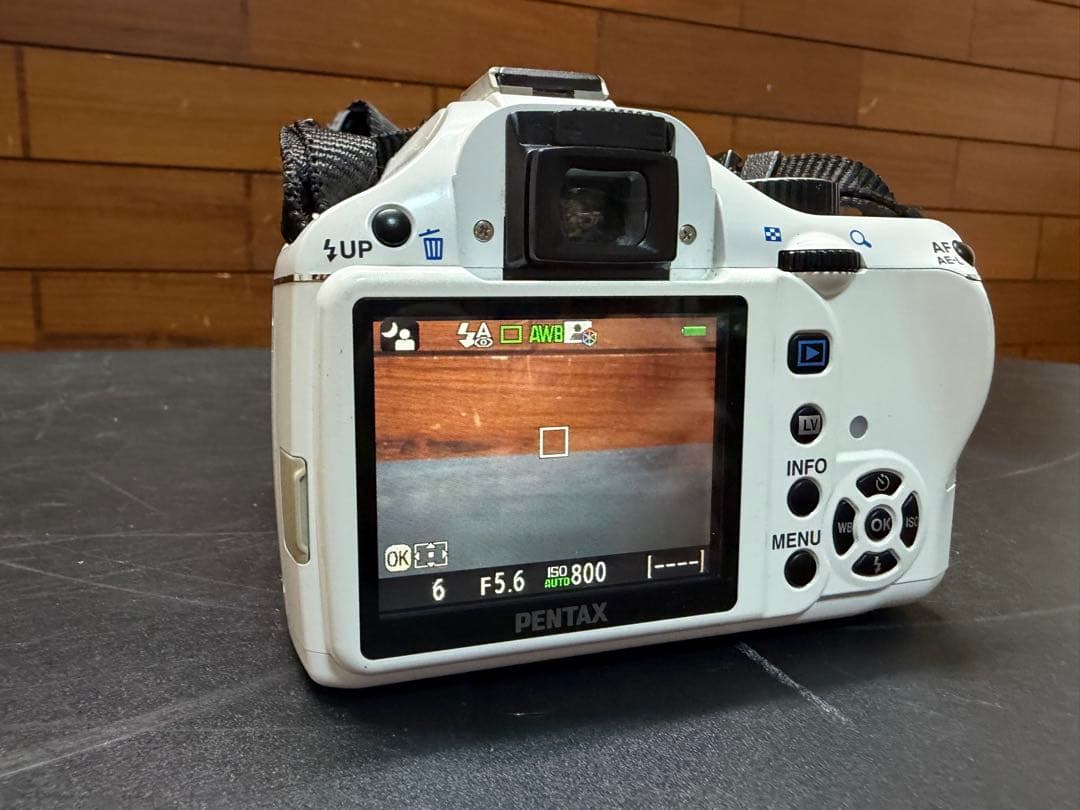 PENTAX k-x ダブルズームレンズキット