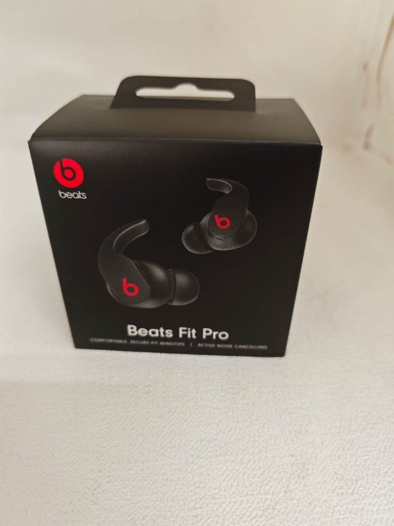 じ*着様 未開封Beats Fit Pro