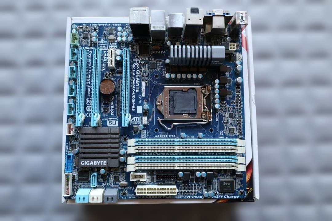 Z68MX-UD2H-B3＋CPU＋メモリ＋グラボ　４点セット