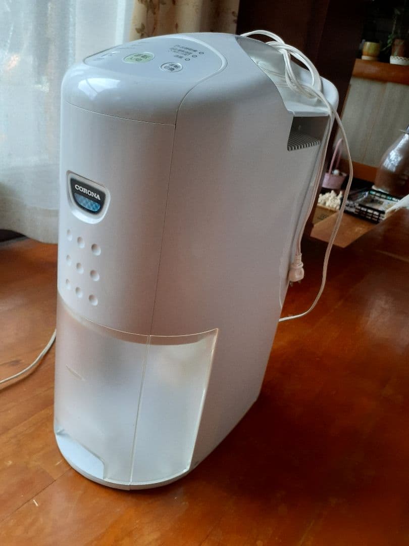 衣類乾燥機能付き除湿器CORONA CD-P6316 　2016年製