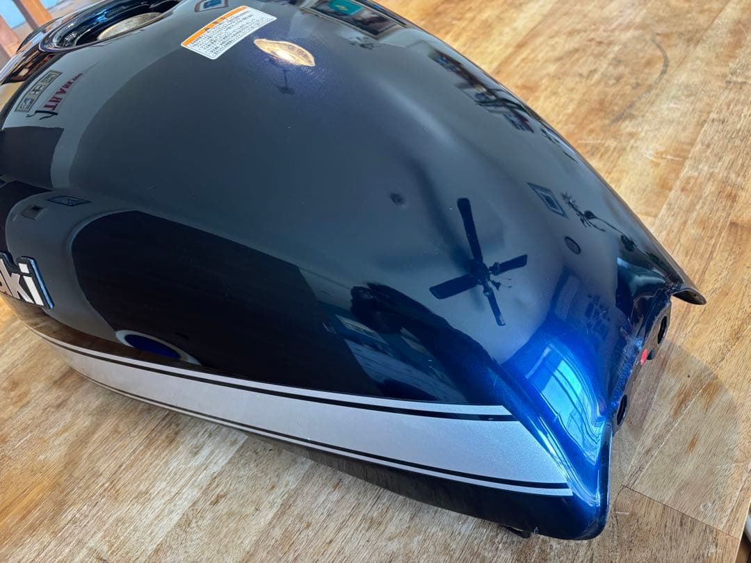 ゼファー750 カワサキ純正タンク オリジナルカラー