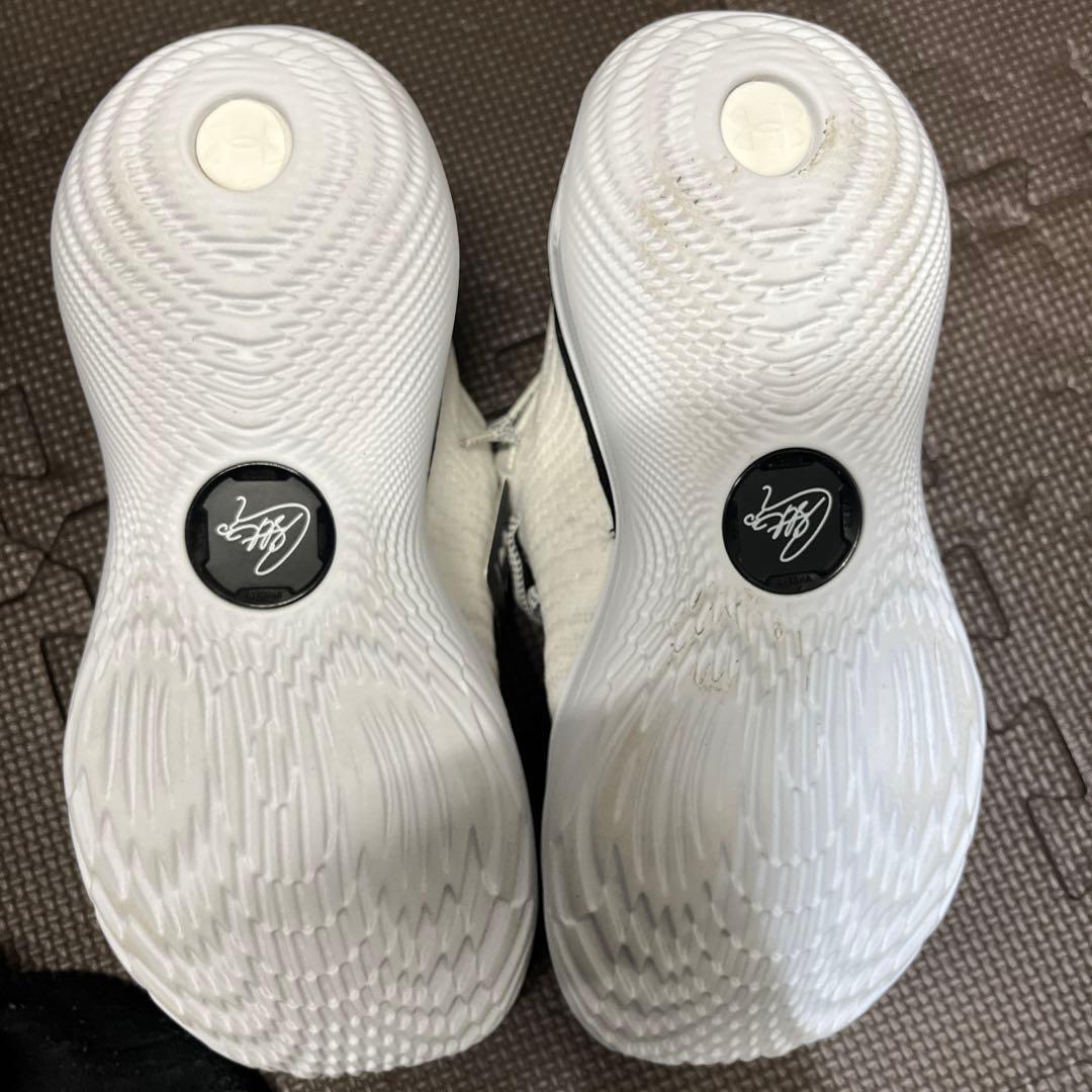 カリー12 白黒　タグ付き！