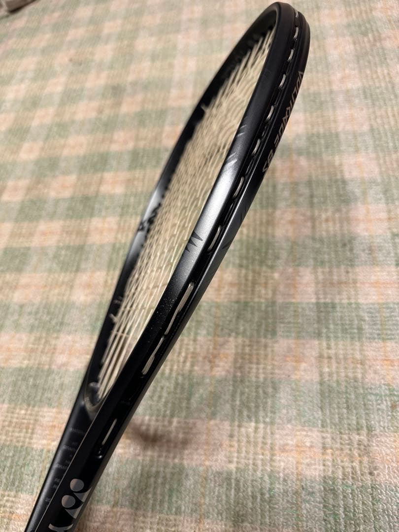 ヨネックス　ボルトレイジ8s UL0