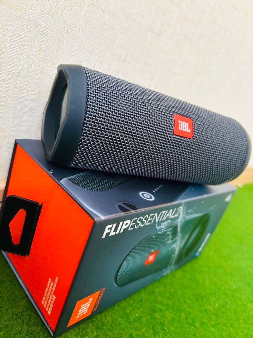 JBL FLIP ESSENTIAL2 Bluetoothスピーカー ほぼ新品