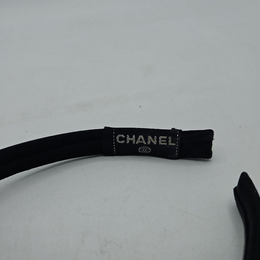 シャネル　CHANEL ブラックカチューシャ　リボン　サテン　リボンヘアバンド