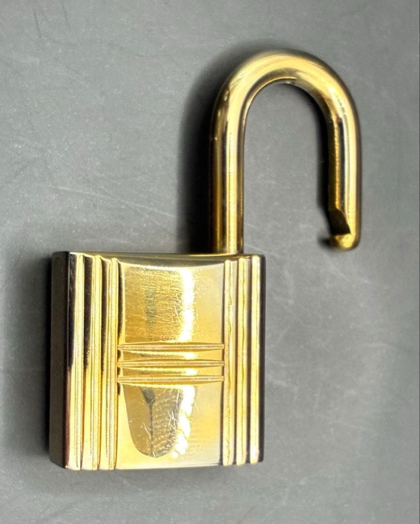 HERMESエルメス カデナ 127番 ゴールド 24Kメッキ 鍵付き 南京錠
