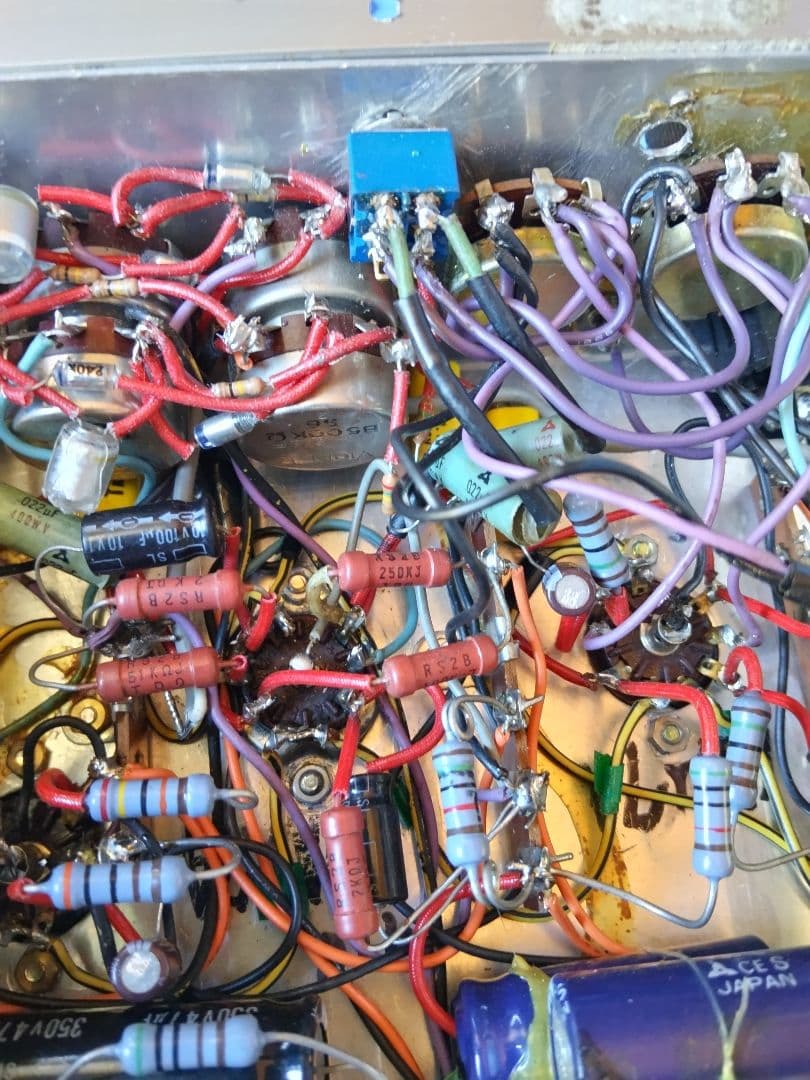 自作 マイク付き NF ステレオプリアンプ動作品の出品です。