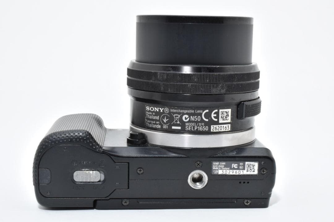 SONY ILCE-5000 ブラック デジタルカメラ ミラーレス 一眼