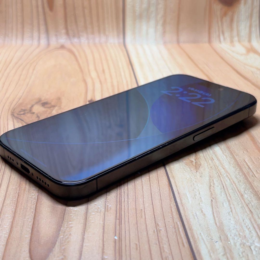 美品 SIMフリー 本体 iPhone 15 Pro 256 GB 603