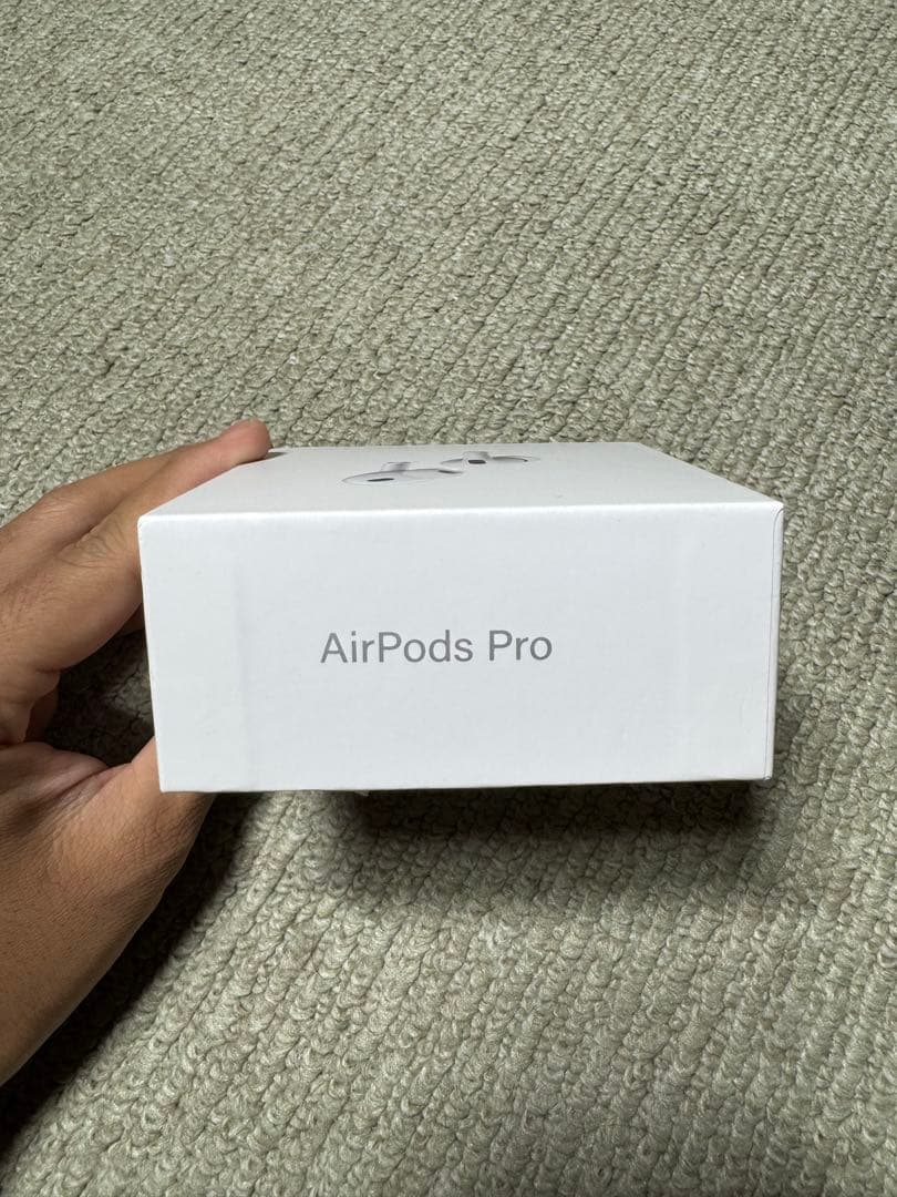 Apple AirPods Pro本体 ホワイト 充電ケース付き