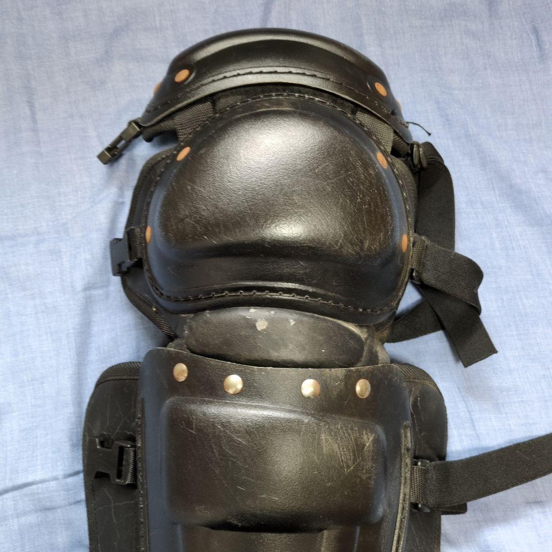 硬式ミズノキャッチャー防具セット 紺 ヘルメット付き