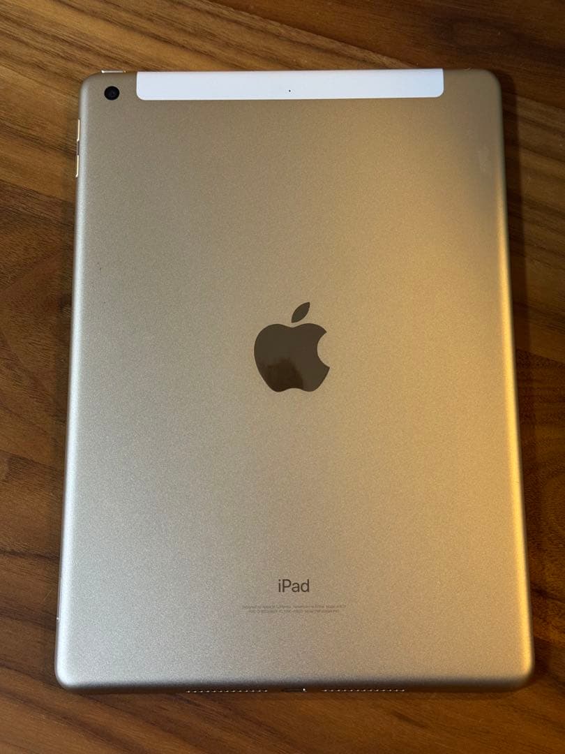 【極美品】iPad 第5世代 32GB Wi-Fi+Cellular ゴールド