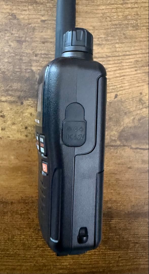 ICOM IC-R6 広帯域ハンディレシーバー（YH値下げです）