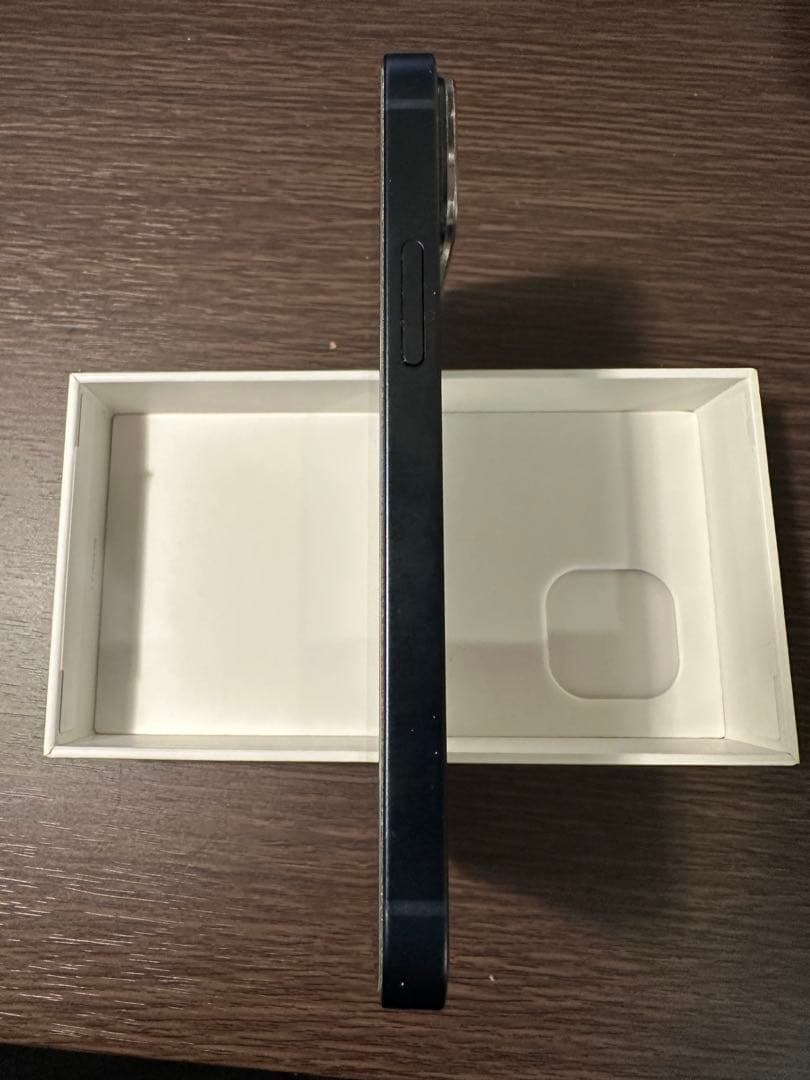 iPhone 13 miniミッドナイト 128gb バッテリー77%