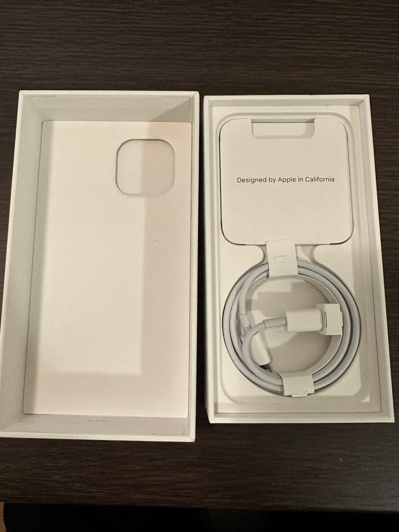 iPhone 13 miniミッドナイト 128gb バッテリー77%