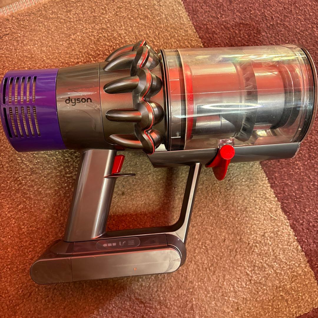 ダイソン掃除機 sv12 スタンド他セット【美品かも？】