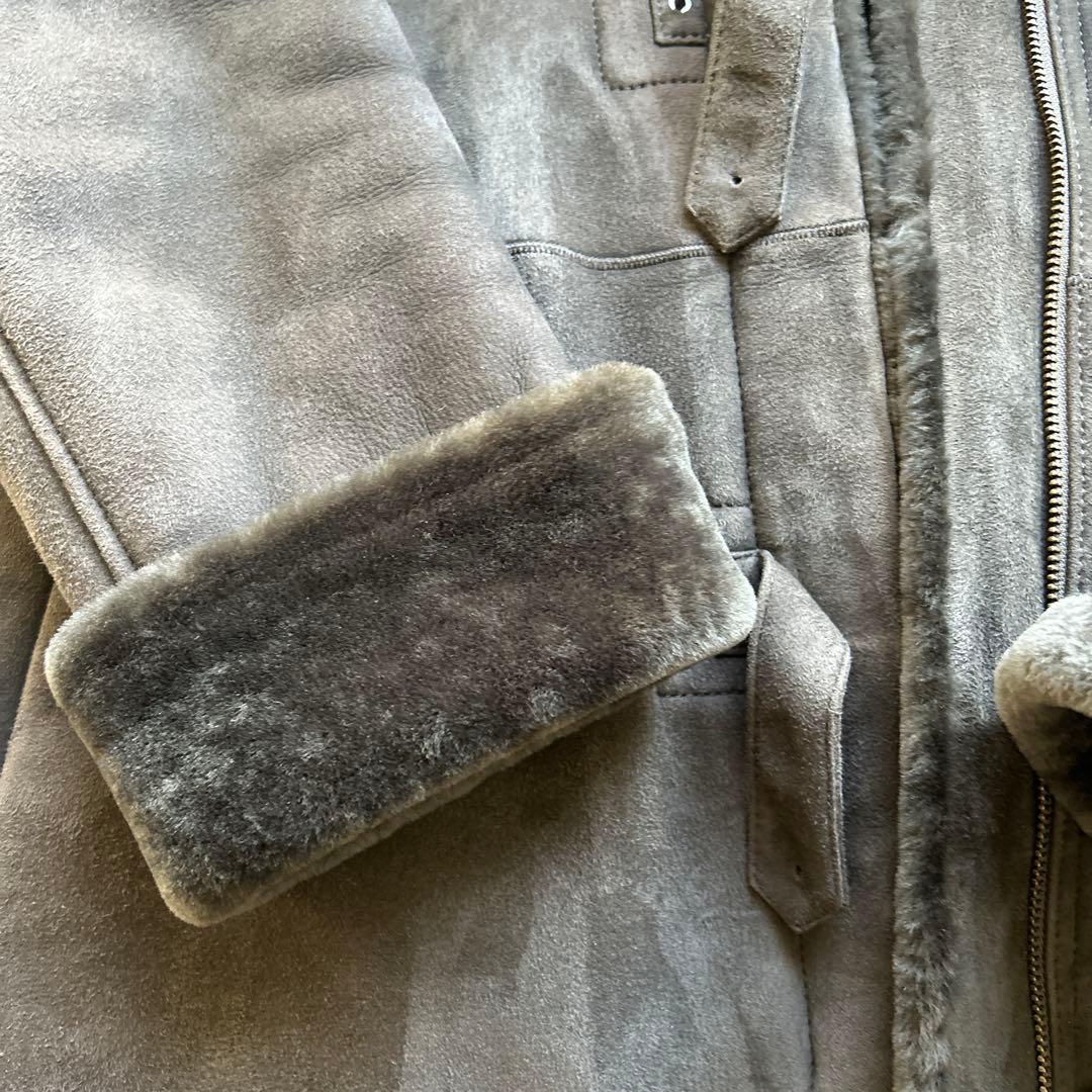 ぶんりゅうムートンダッフルコート