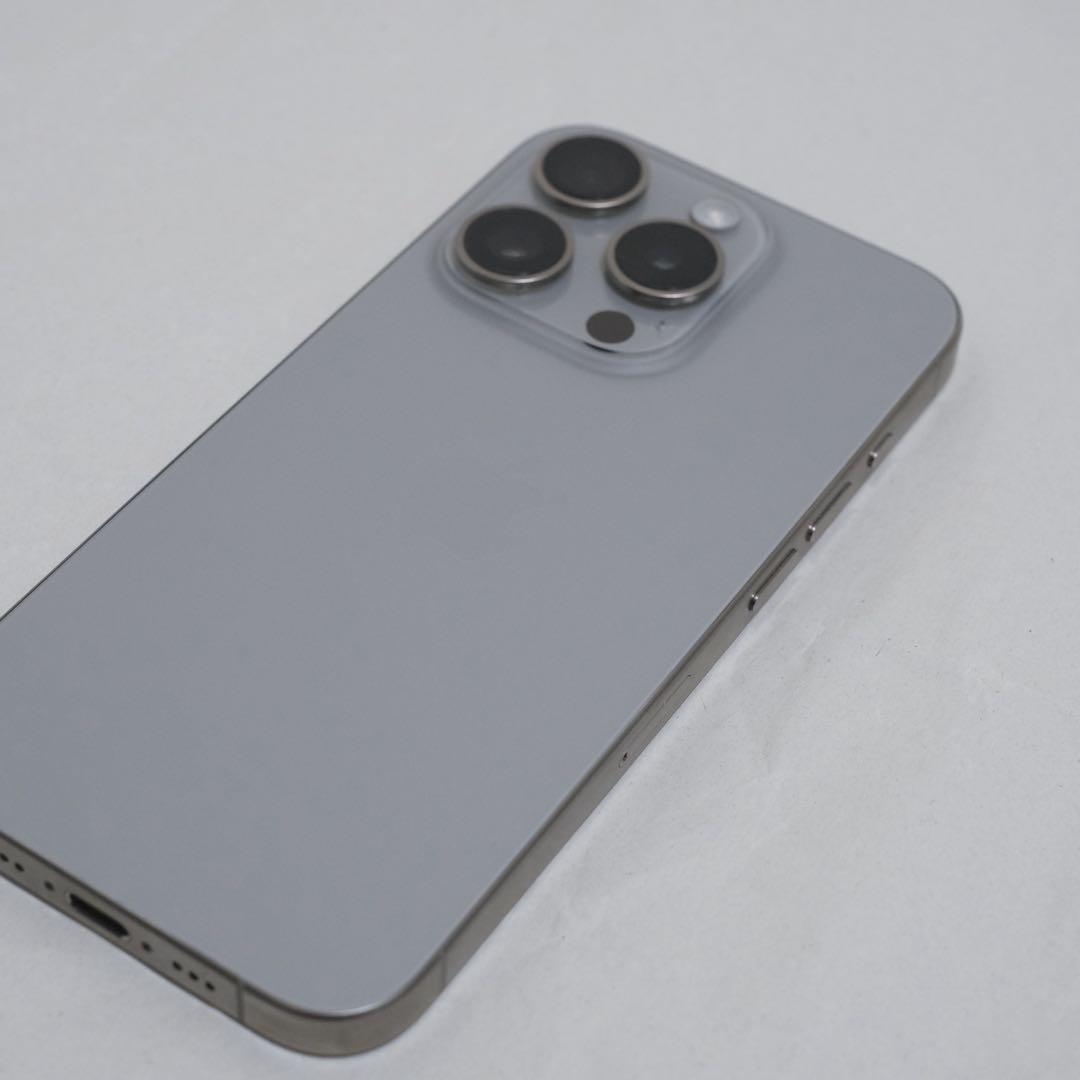 iPhone15 Pro 128GB ナチュラルチタニウム