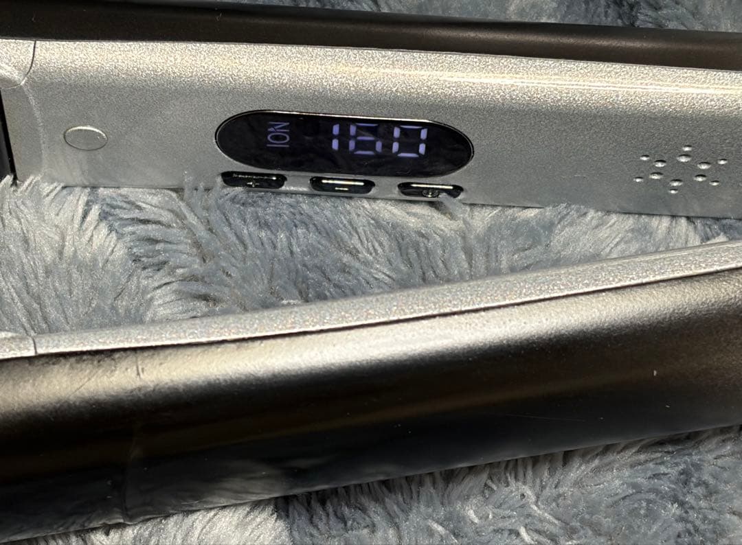 8日まで価格！KYOGOKU PRNANOSILK ケラチンストレートアイロン