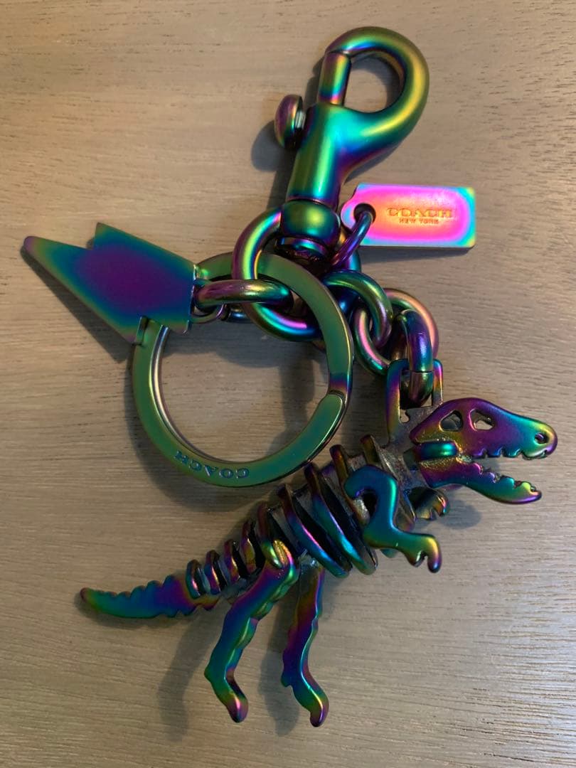 COACH コーヒー　恐竜　キーホルダー