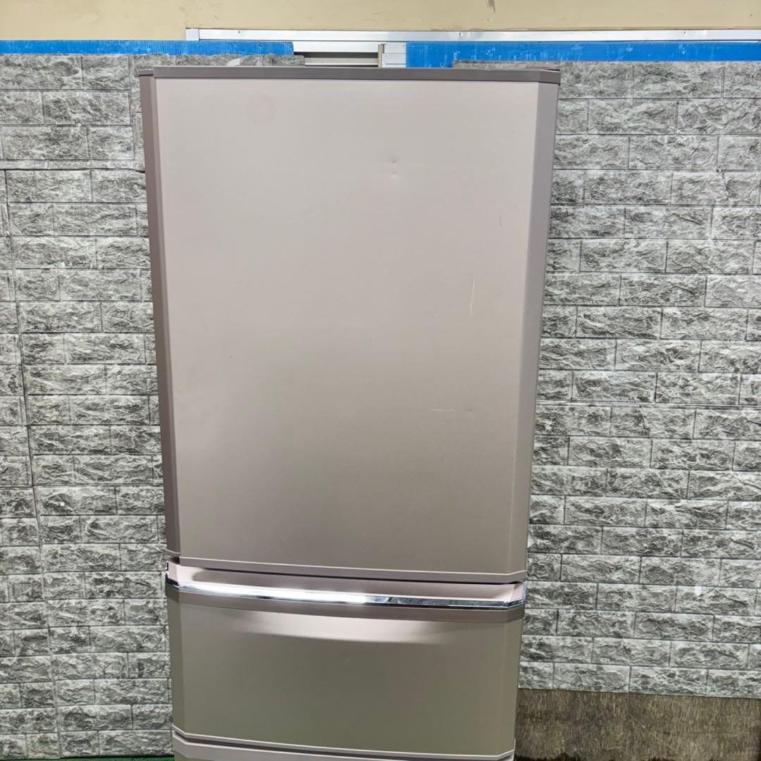 536 三菱　大型冷蔵庫　335L 小型　家庭用　自動製氷付き　右開き　18年製