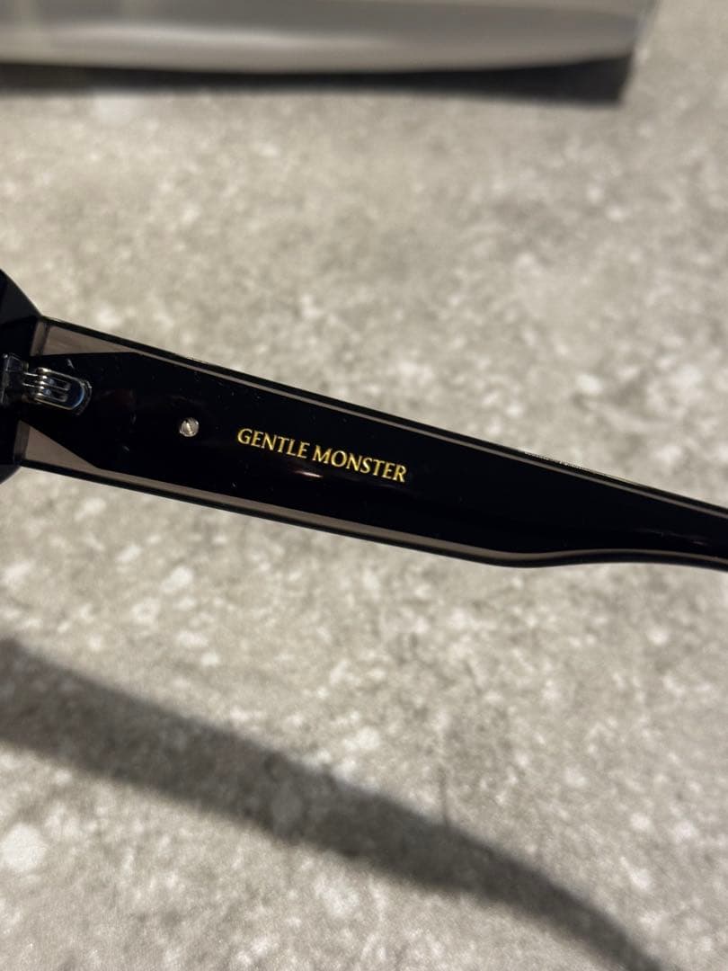 GENTLE MONSTER 【VOID】ケース付