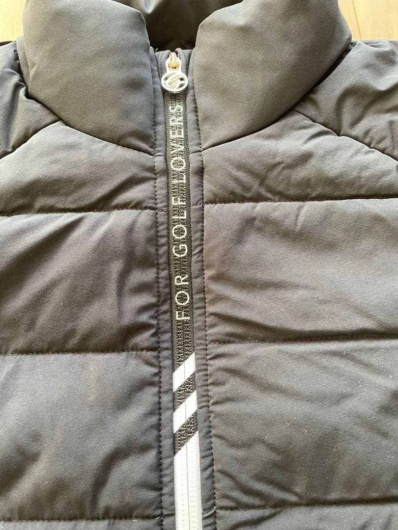 ☆未使用 DESCENTE レディース中綿ダウンジャケット S DGWQJK03