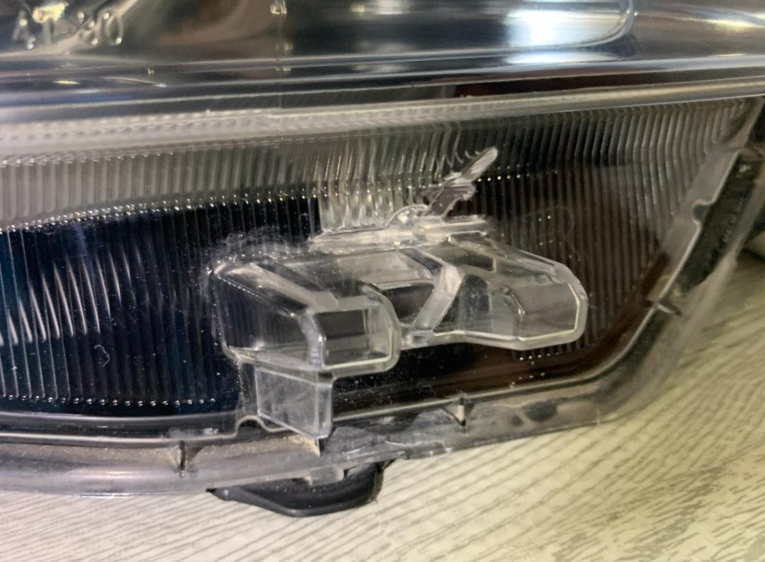 プリウス ZVW30 ツーリング用 右ヘッドライト（右側のみ）