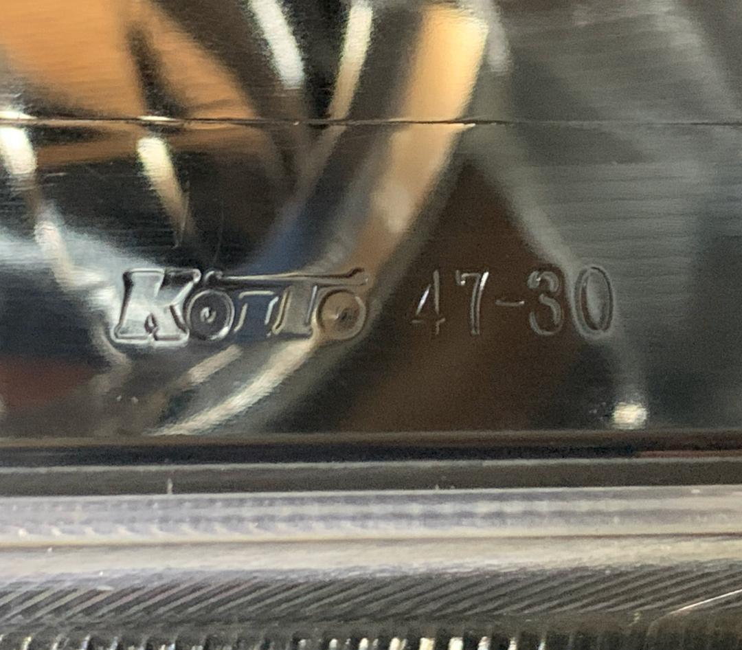 プリウス ZVW30 ツーリング用 右ヘッドライト（右側のみ）