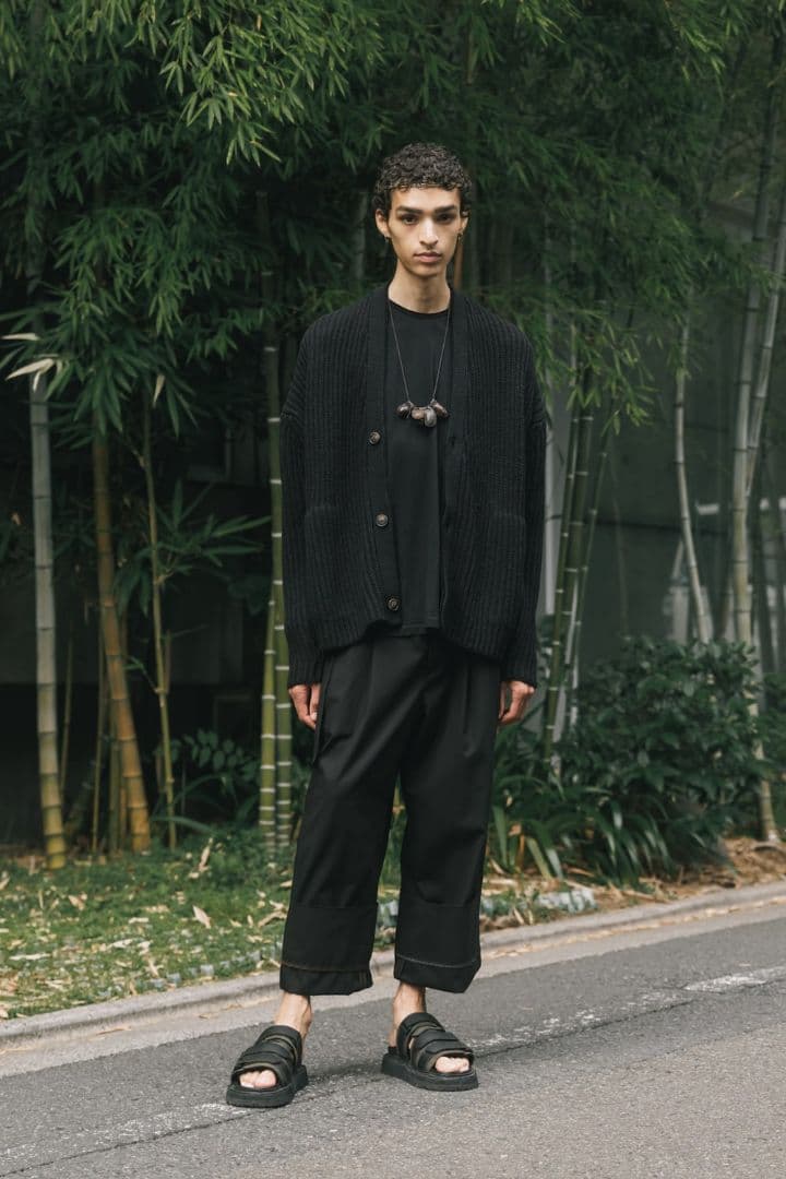 【美品】ISO 位相 GUIDI カーフレザーサンダル 42 black