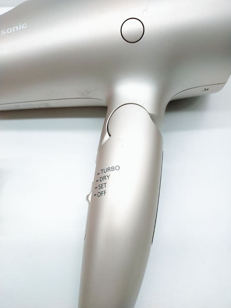 ほぼ未使用品☀Panasonic ナノケア ドライヤー EH-NA0G