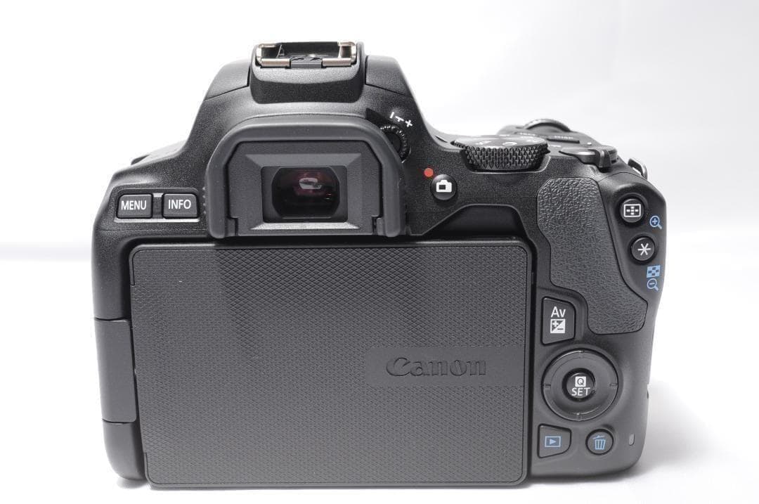 ✨Canon Kiss X10✨4K動画❣️スマホ転送❣️自撮❣️手振補正❣️