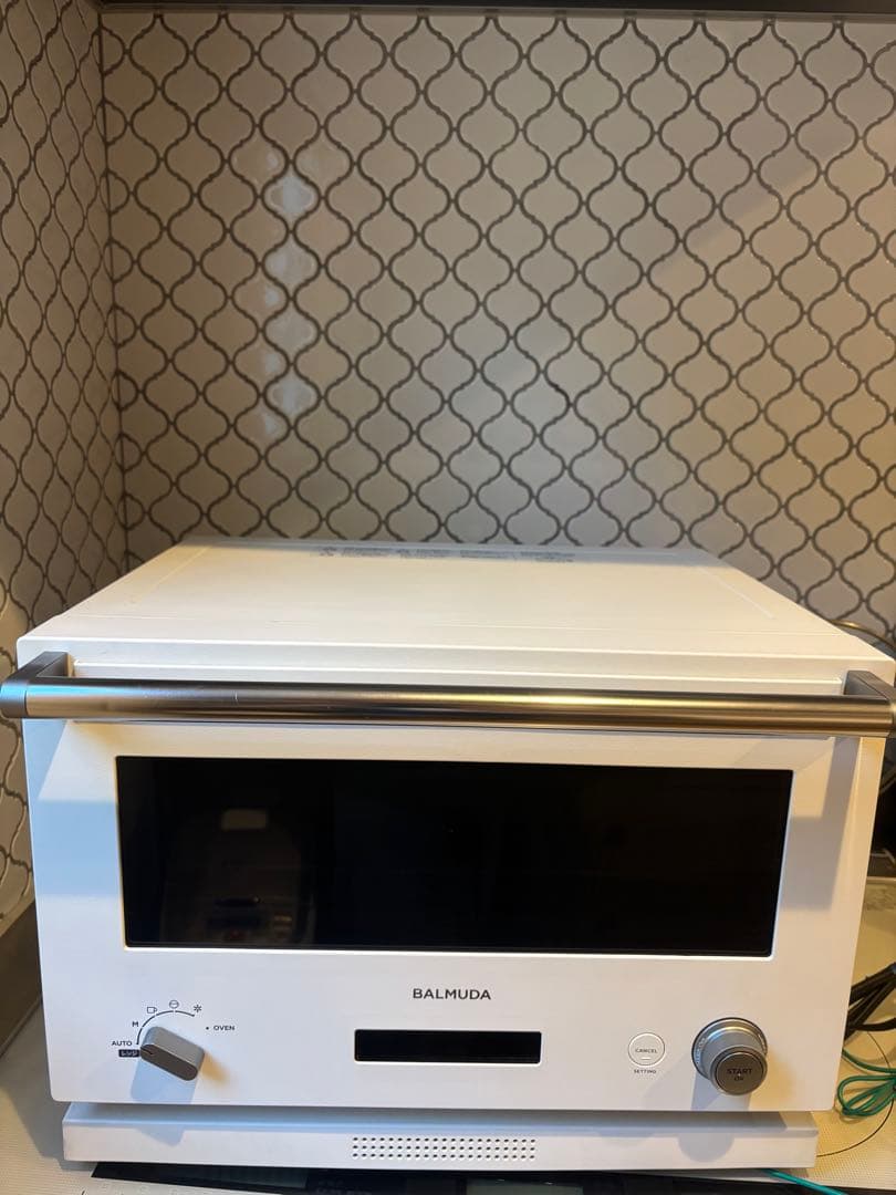 A*y様 【綺麗・訳あり】バルミューダ　K04A-WH 2021年式　動作確認済