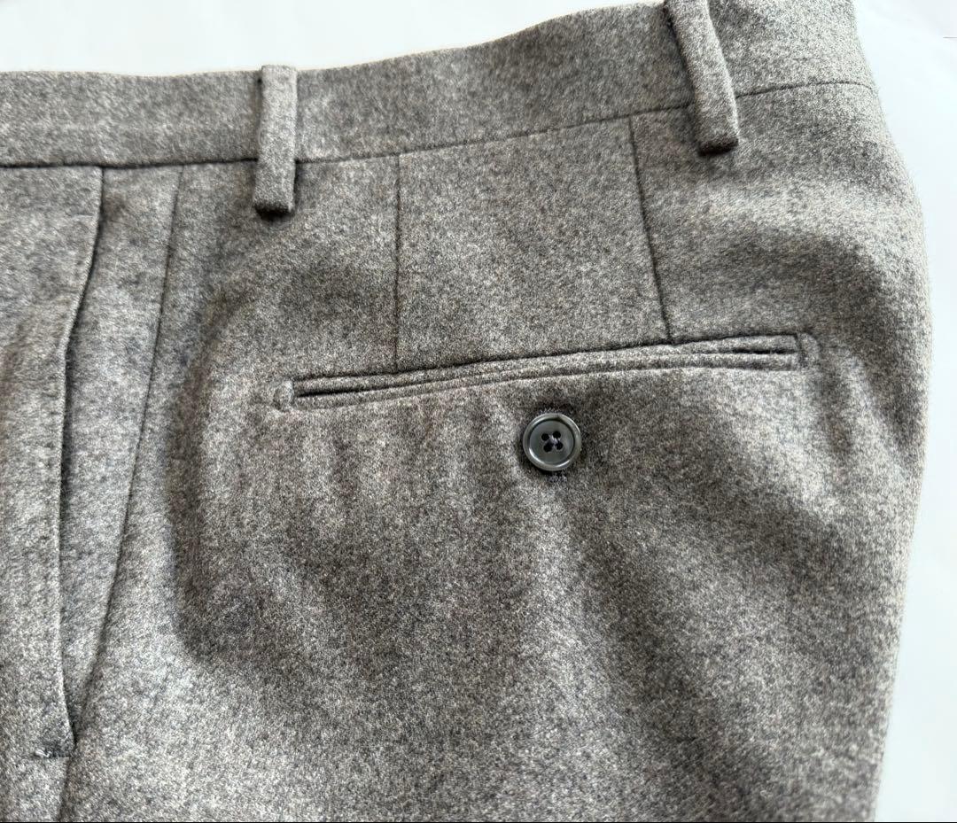 【新品同様】LARDINI秋冬スラックス 46イタリア製 定価8万6千円