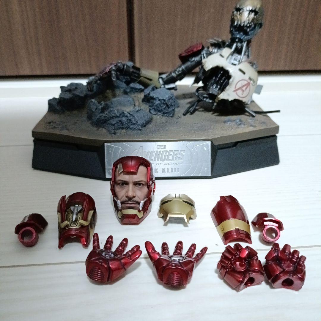 S*e様 ホットトイズ (Hot Toys) アイアンマン・マーク４３