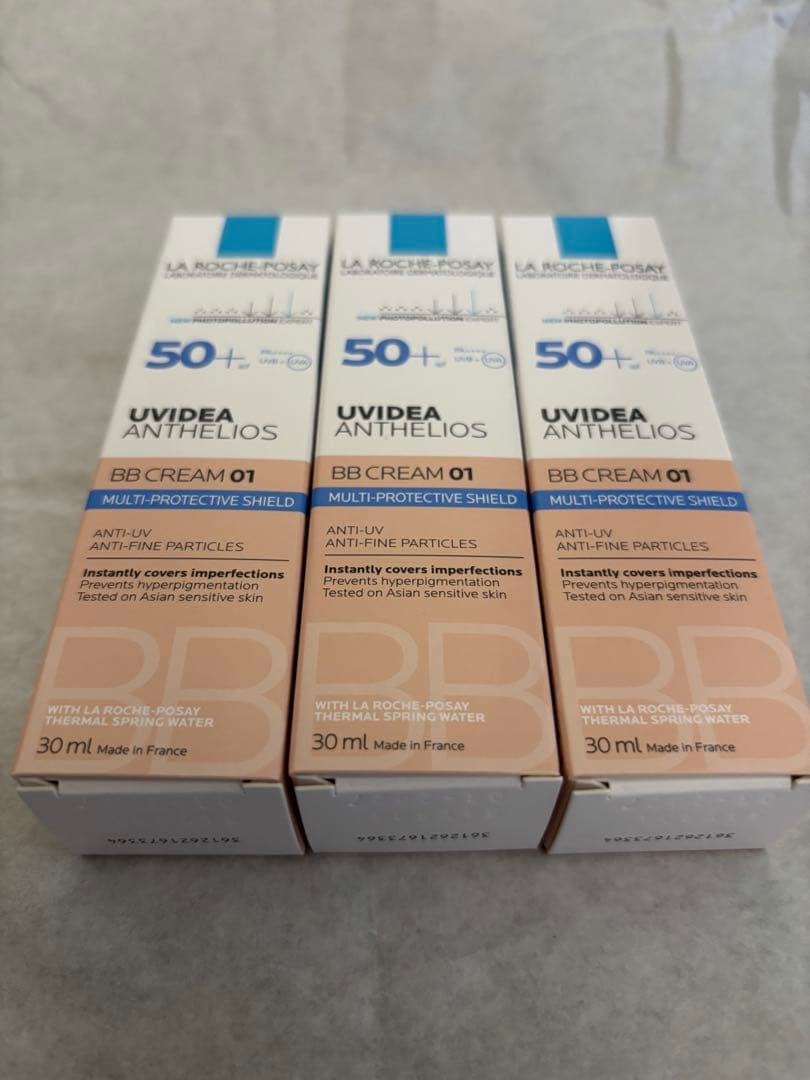 LA ROCHE-POSAY UVIDEA ANTHELIOS BB 01 3本
