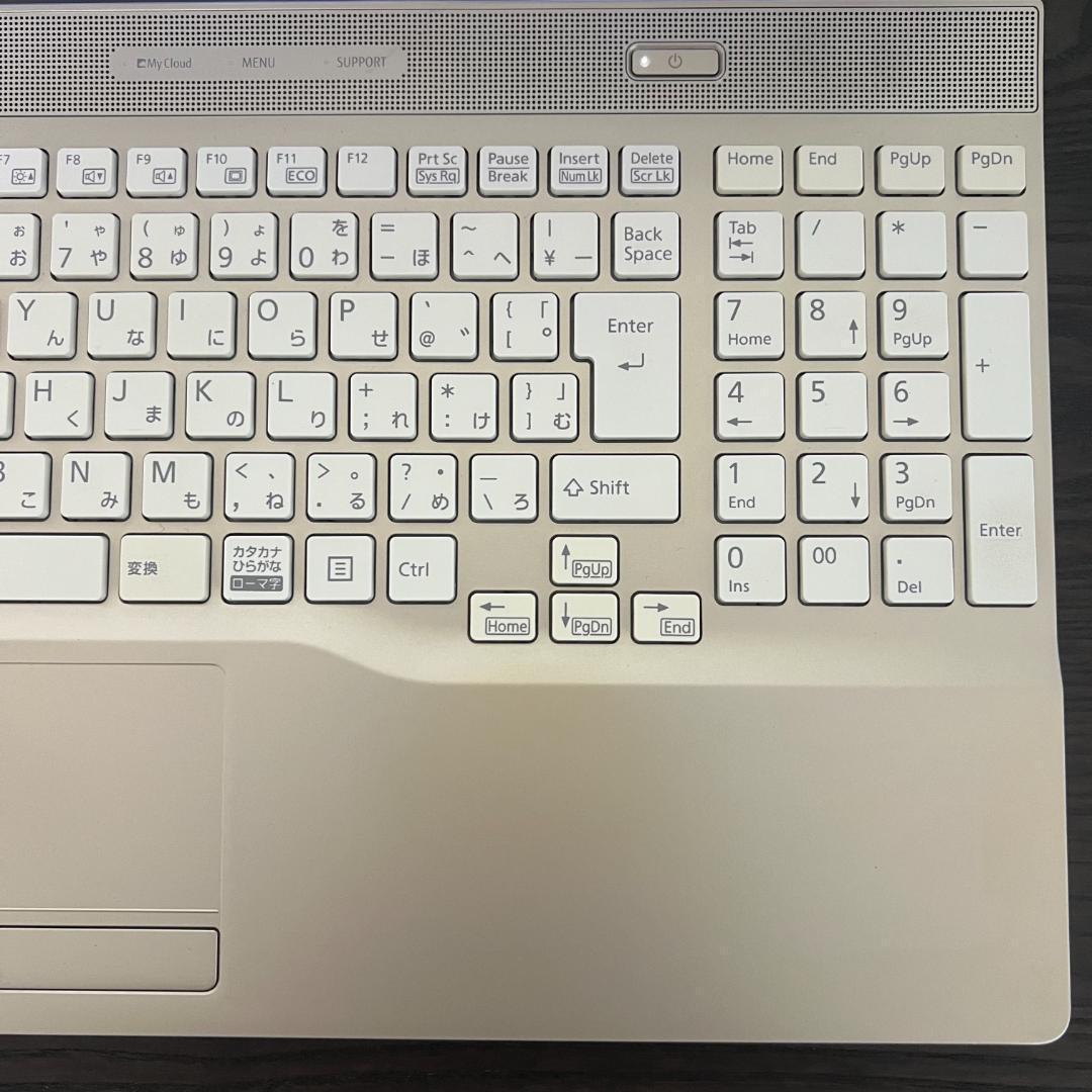 富士通 LIFEBOOK✨SSD240GB☆メモリ8GB☆Core i3