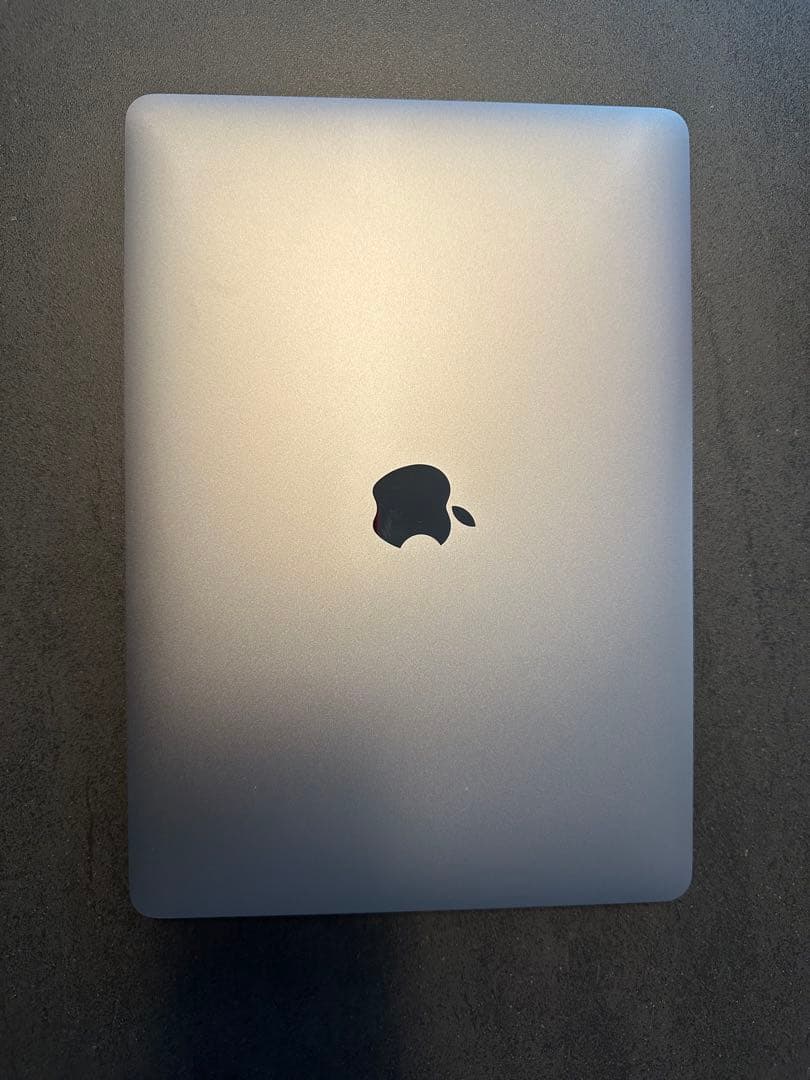 M1チップ Macbook Air 2020 メモリ8gb SSD512gb