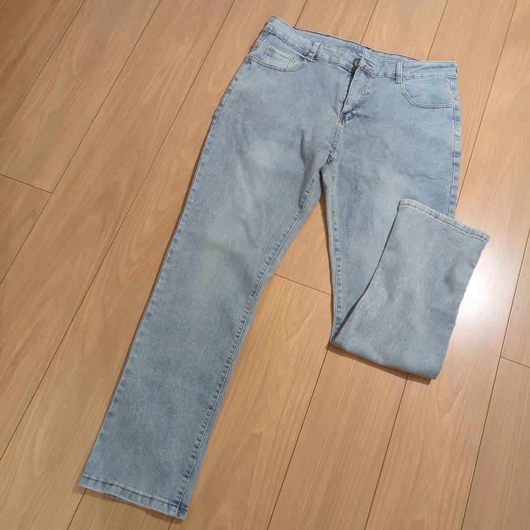 LOUIS VUITTON ロゴ入りデニム