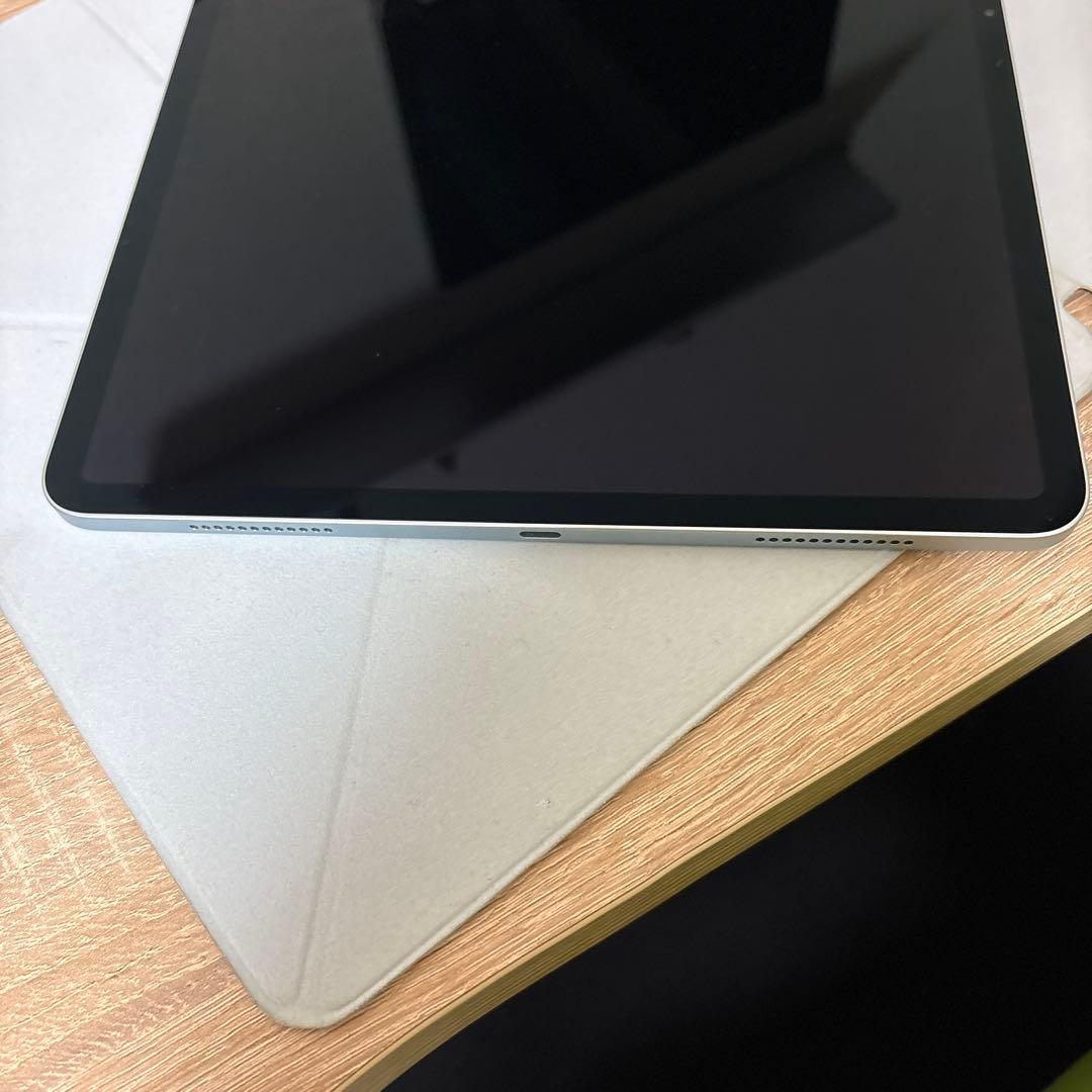 iPad Air m2 13インチ　ケース付き