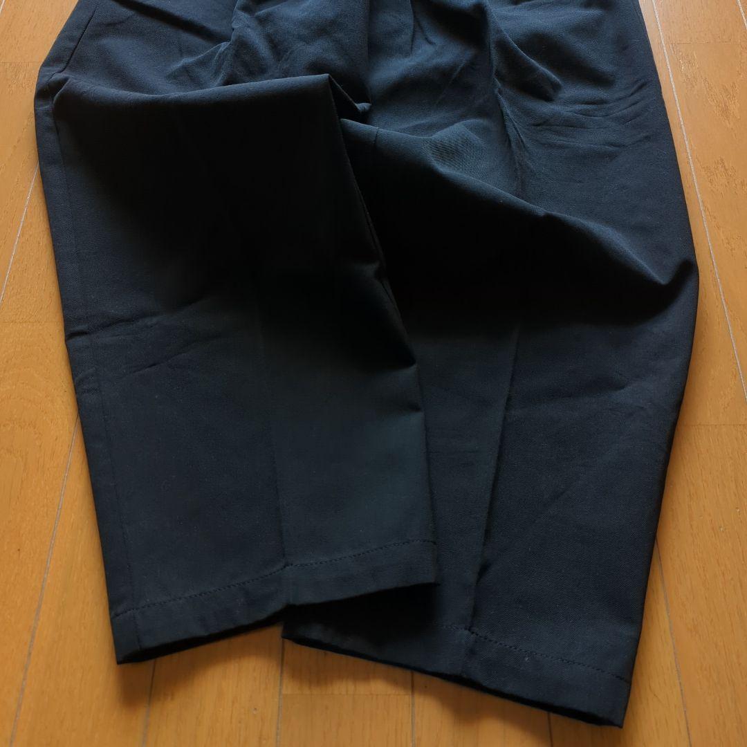 ATTACHMENT ウールギャバジン2プリーツテーパードフィットトラウザーズ