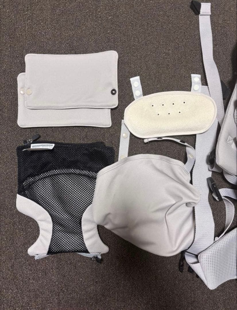 アップリカ 抱っこ紐 ラクリス ホワイトアッシュ