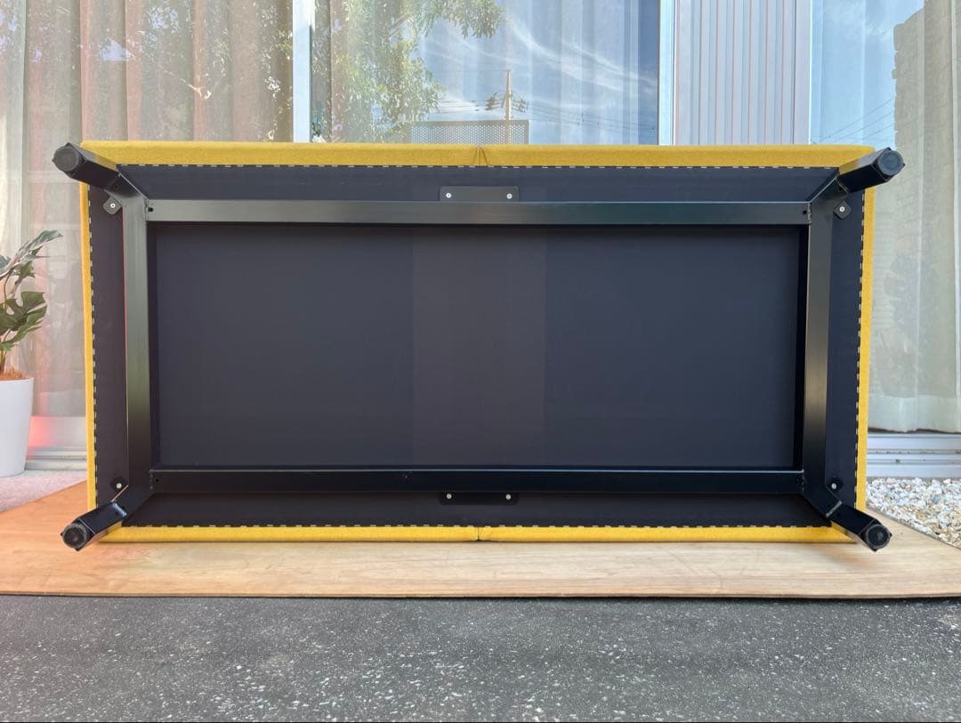 モダンスタイル　2Sソファ　ミッドセンチュリー　北欧スタイル　イエロー　2人掛け