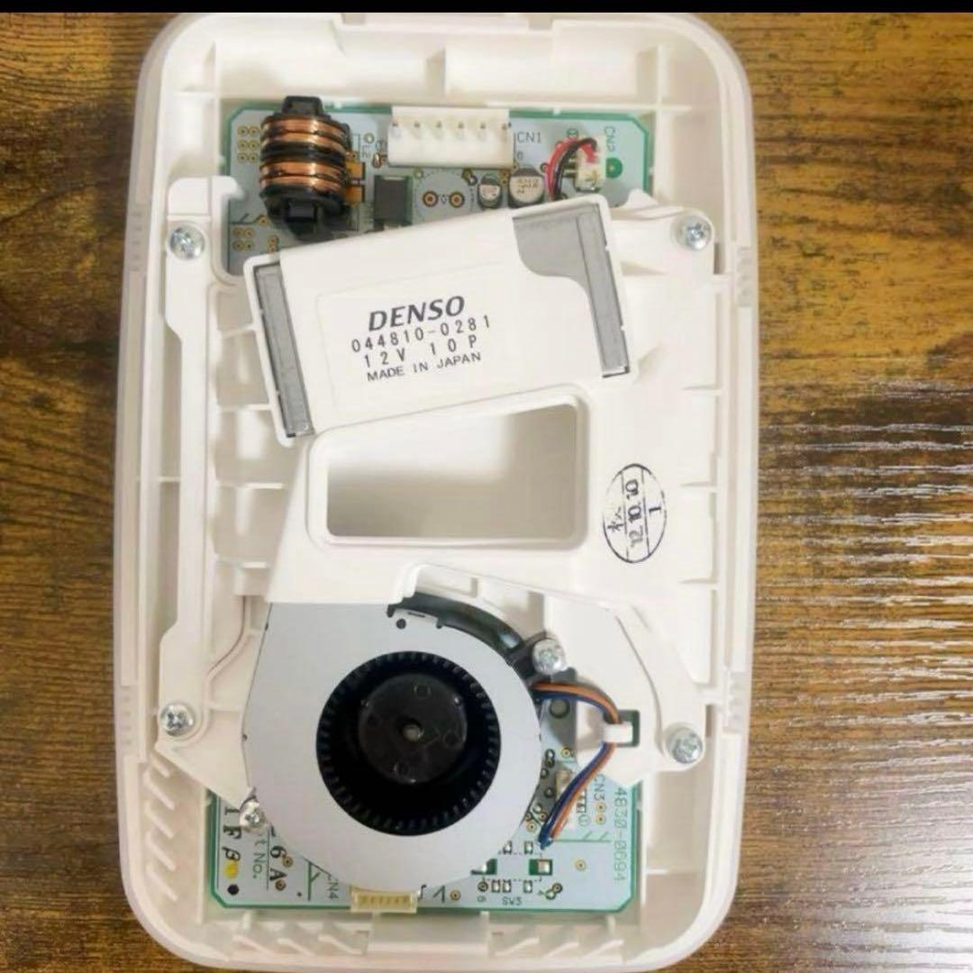 トヨタ純正部品プラズマクラスター搭載LEDルームランプ